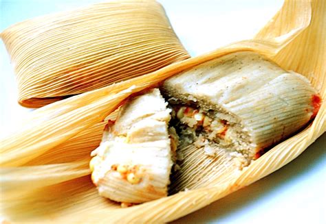Vegetarian tamales. Things To Know About Vegetarian tamales. 